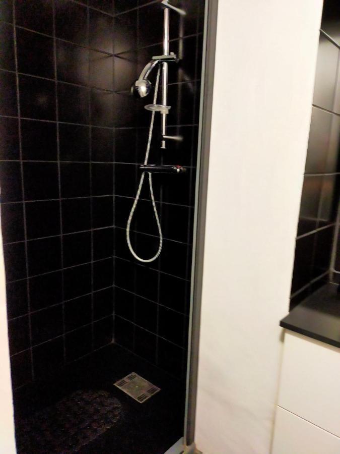 Appartement En Duplex Au 3Ieme Etage Sans Ascenseur 히에레 외부 사진